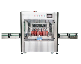 這才是真正的“加油”現(xiàn)場！食用油灌裝機正在現(xiàn)場加油