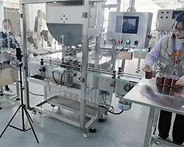 2021款醬料極速灌裝機，挑戰(zhàn)多頭醬料灌裝系統(tǒng)100天